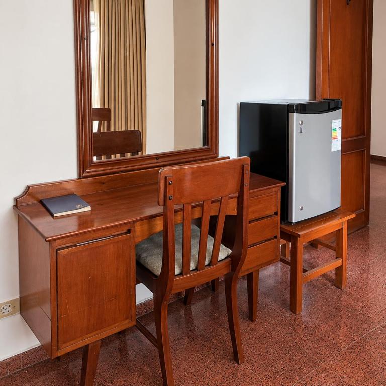 Gran Hotel Mediterráneo - Habitación Deluxe - 1 cama grande - 25