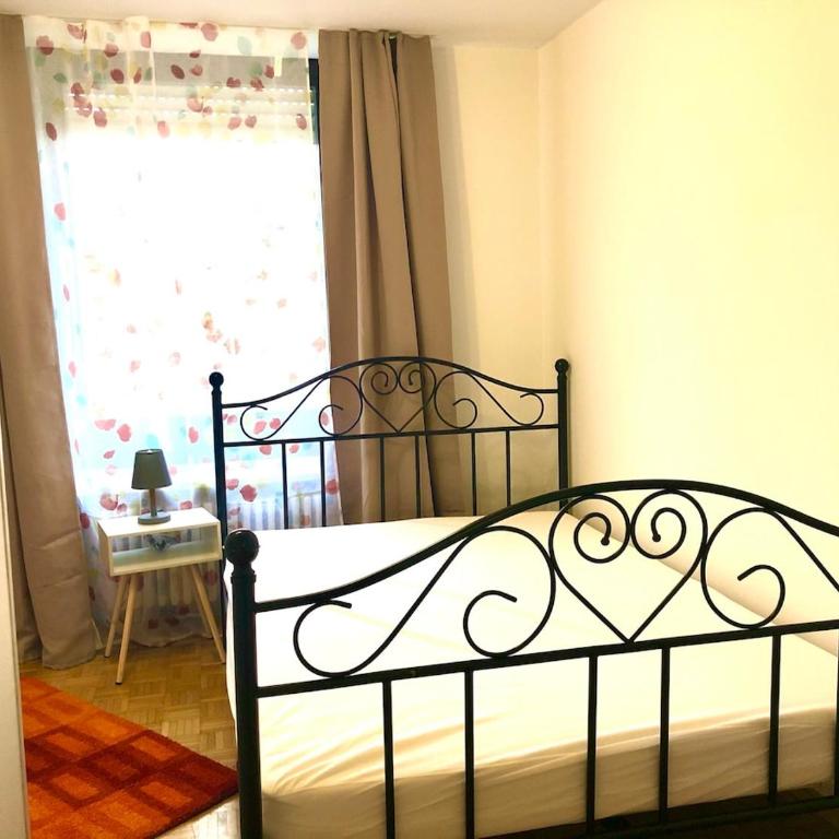 Perfect for Octoberfest - Friend Groups welcome - Apartamento de 3 dormitorios con balcón - 1