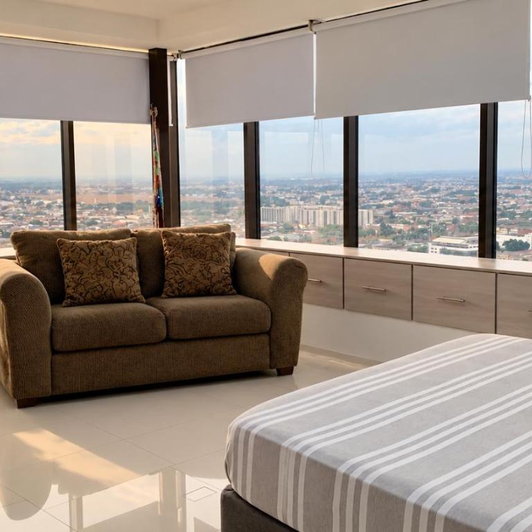 Apartamentos - Torre de Cali - Apartamento de 2 dormitorios con vistas - 2