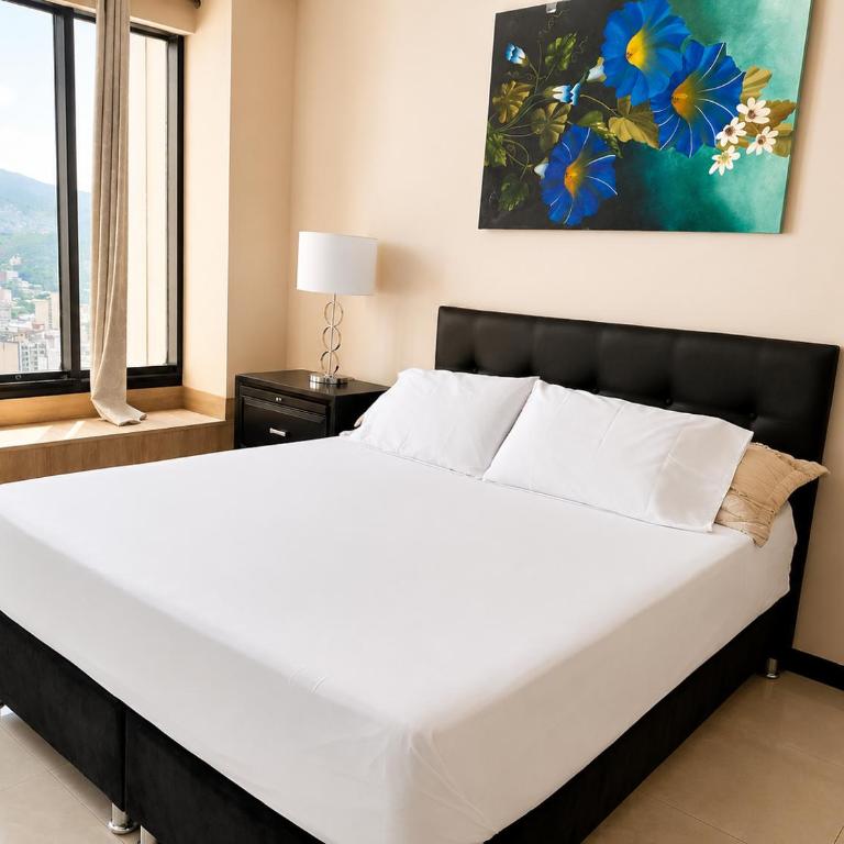 Apartamentos - Torre de Cali - Apartamento con vistas a las montañas - 4