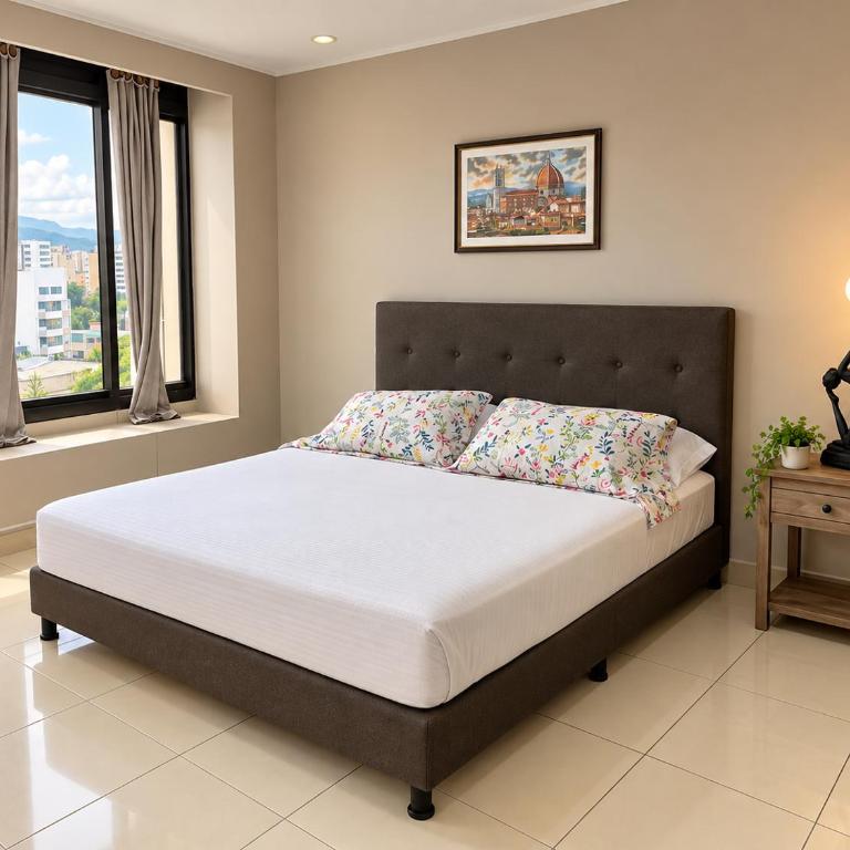 Apartamentos - Torre de Cali - Apartamento Deluxe de 2 dormitorios - 2