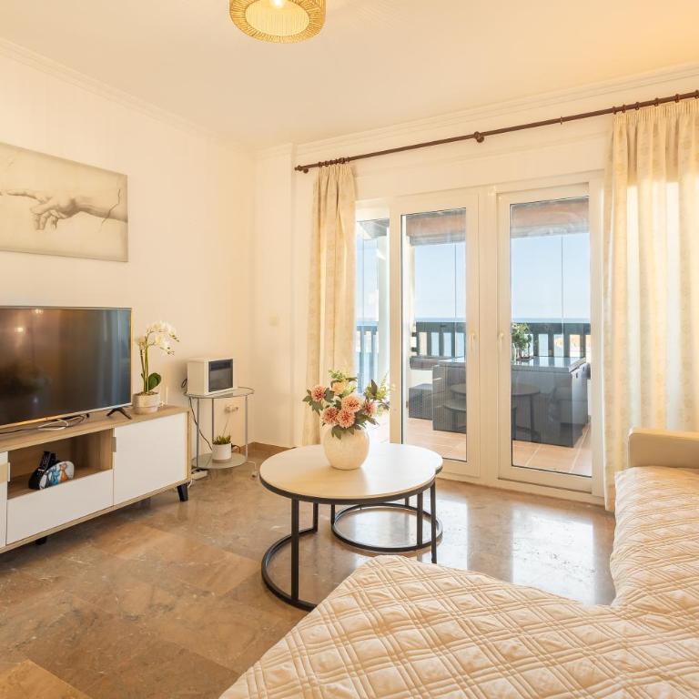 Puerta Del Mar Penthouse Beachfront - Happy Rentals - Apartamento con terraza - 3