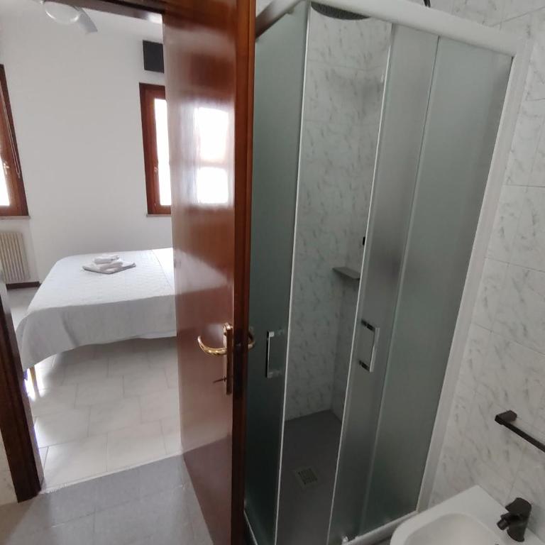 A-Home 2 - Appartamento con 1 Camera da Letto - 7