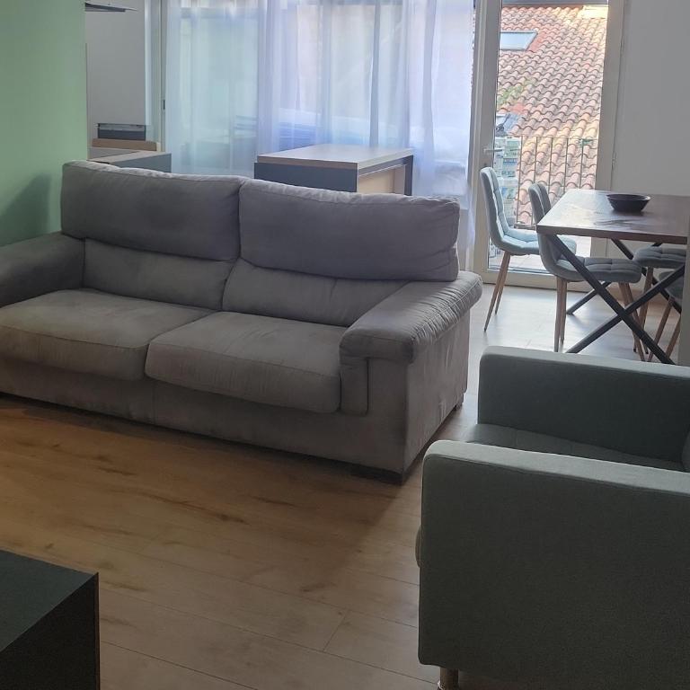 Fully renovated 2 bedrooms in Antibes Old City - Appartement 2 Chambres - 2
