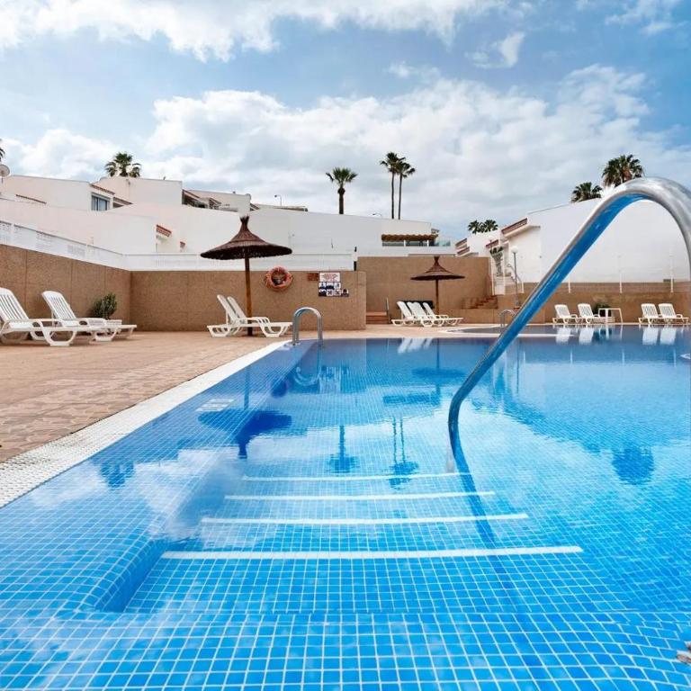 Heaven in Costa Adeje! Large terrace, Pool, HS-internet - Apartamento de 2 dormitorios - 3