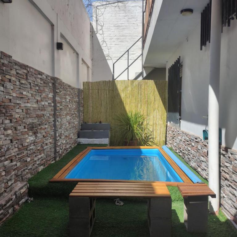 Casa Céntrica con Piscina - 3 dormitorios, 2 baños - Entrada Autónoma - Wifi veloz - Casa Vacacional de 3 dormitorios - 31