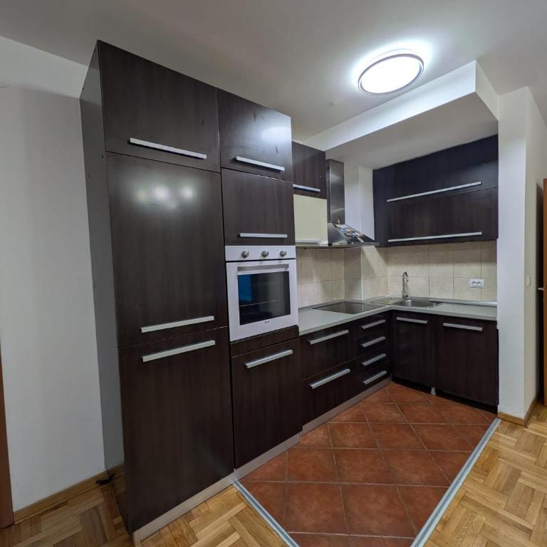 Capital - Apartman sa 2 Spavaće Sobe - 12