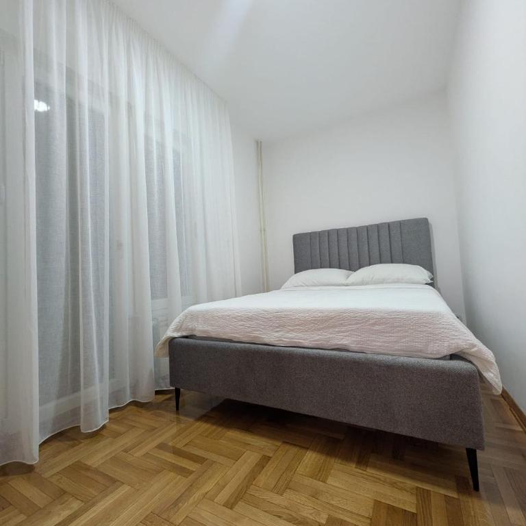 Capital - Apartman sa 2 Spavaće Sobe - 18