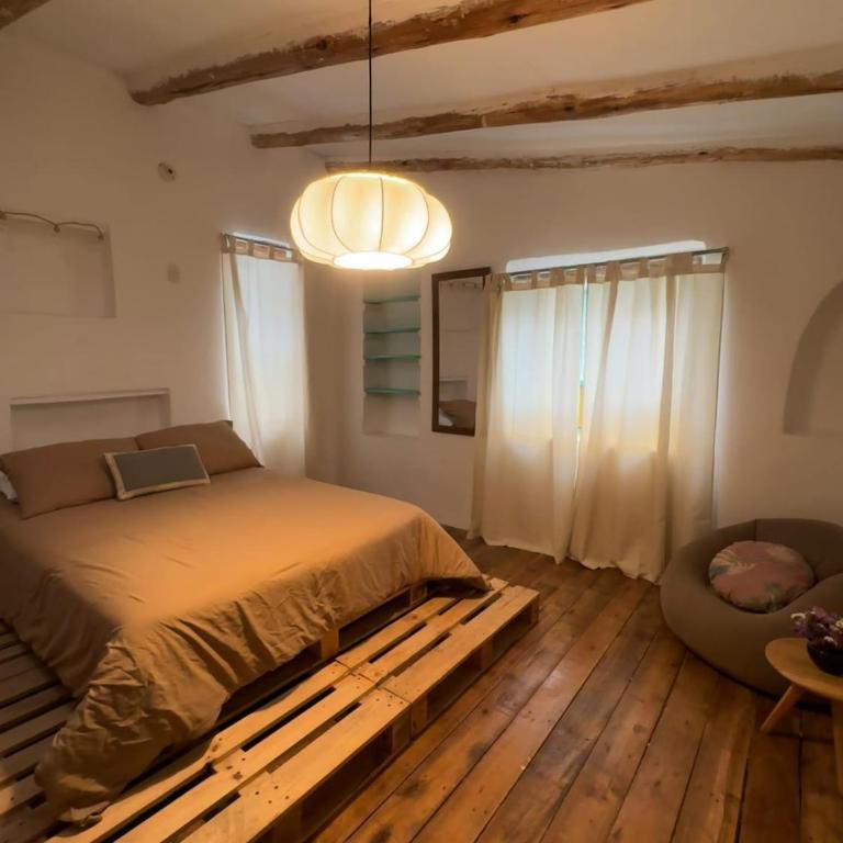 Cozy house in the countryside surrounded by mountains - One-Bedroom Apartment - 19
