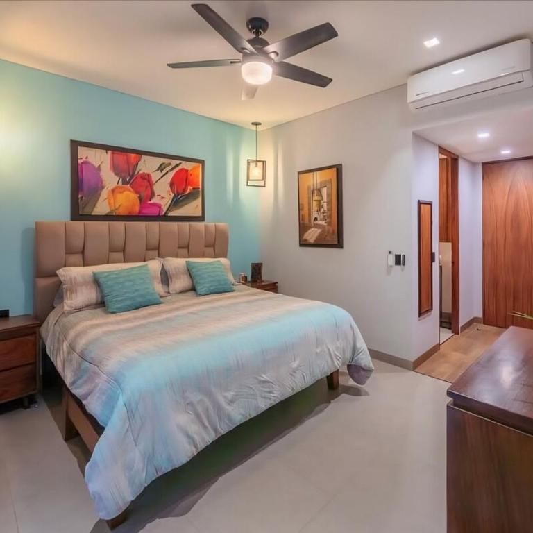 Spacious 2BR Condo - Minutes to Beach and Malecón - Two-Bedroom Apartment - 11