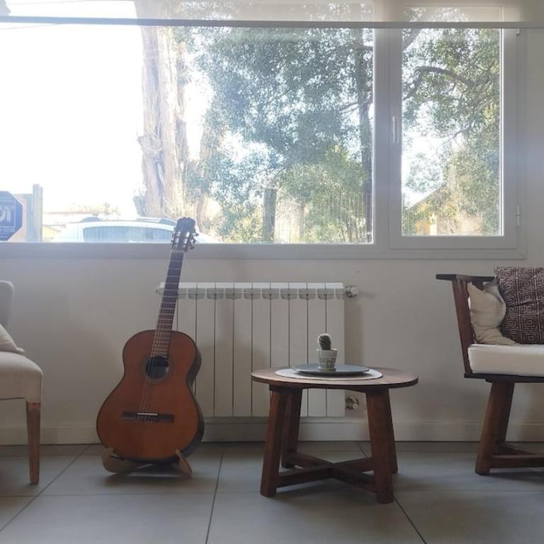 Casa luminosa con jardín, cerca del Teleférico Cerro Otto - Casa de 2 dormitorios - 16