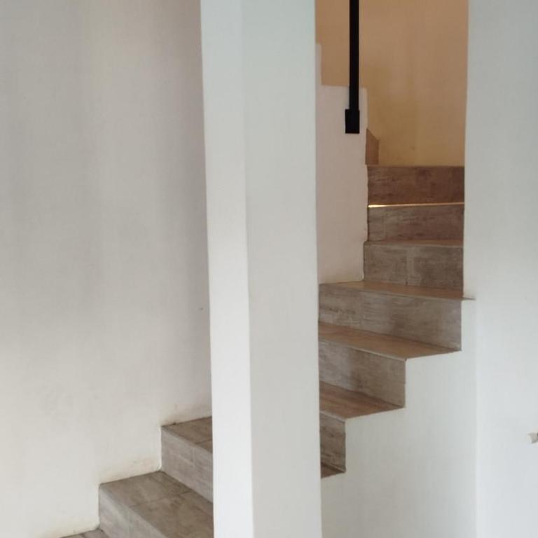 Casa luminosa con jardín, cerca del Teleférico Cerro Otto - Casa de 2 dormitorios - 22