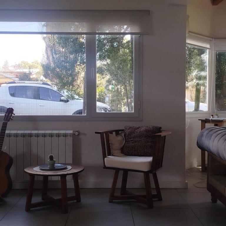 Casa luminosa con jardín, cerca del Teleférico Cerro Otto - Casa de 2 dormitorios - 29