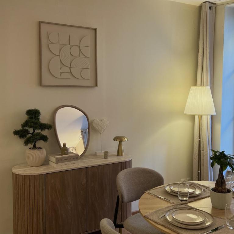 Au coeur de Strasbourg, une adresse d'exception - Appartement 2 Chambres - 1