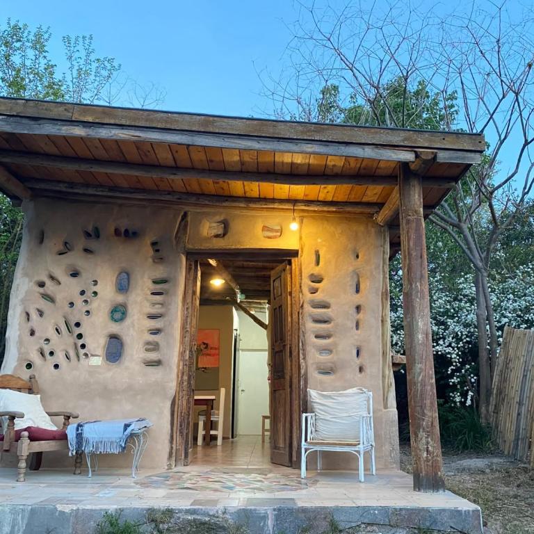 Icho's mud house - One-Bedroom Chalet - 2