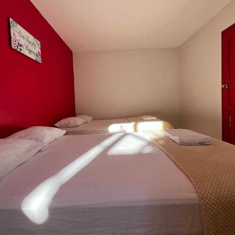 Town Apartment with terrace 4 bedrooms 3 baths - Apartamento - 6