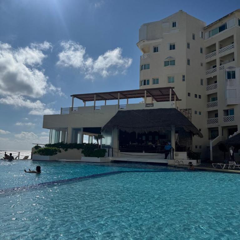 Gorgeous Caribbean Ocean View - One-Bedroom Apartment - 19
