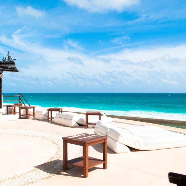 Gorgeous Caribbean Ocean View - One-Bedroom Apartment - 35