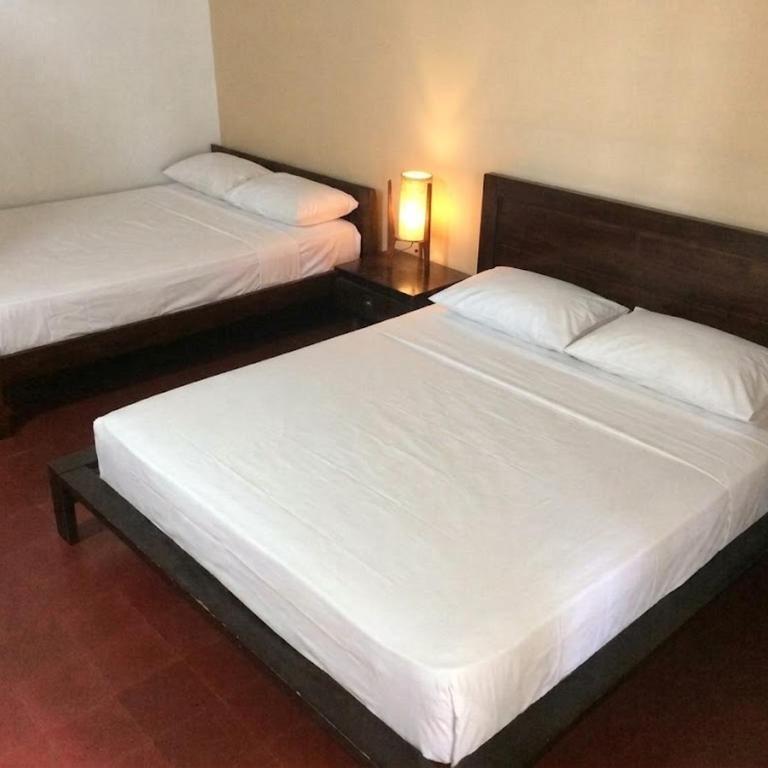 Casa Kiwi Hostel - Twin Room with Shared Bathroom - 1