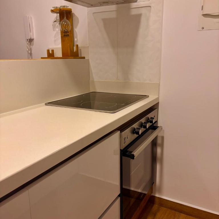 Acogedor apartamento con linda vista en Laureles, norte de Armenia cerca al centro comercial Portal del Quindío - One-Bedroom Apartment - 13