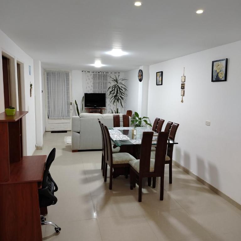 Apartamento Limón Azul, 1Piso, Parqueadero Privd Gratis - Apartamento - 33
