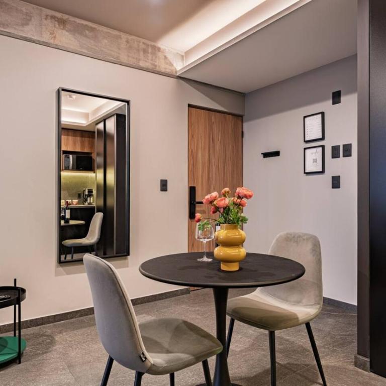 3 Private Apartments, Gym, Reforma Tabacalera - Apartment - 65
