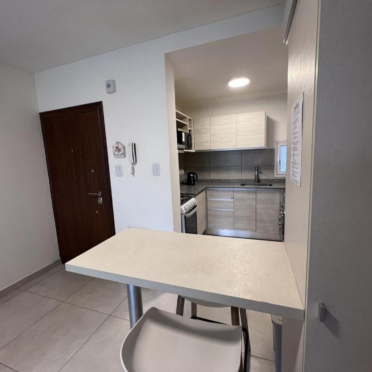 Departamento Centro Cipolletti - Two-Bedroom Apartment - 1
