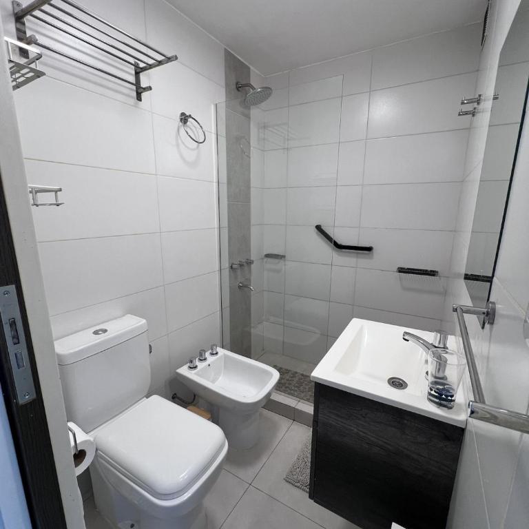 Departamento Centro Cipolletti - Two-Bedroom Apartment - 8