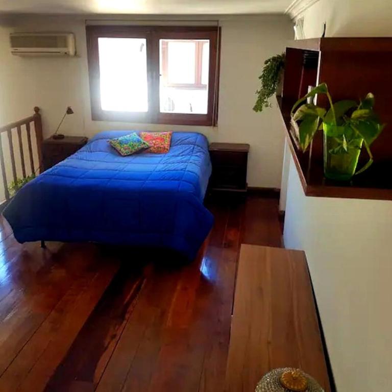 Departamento Hermoso con entrepiso, amplio y luminoso - Apartamento - 4