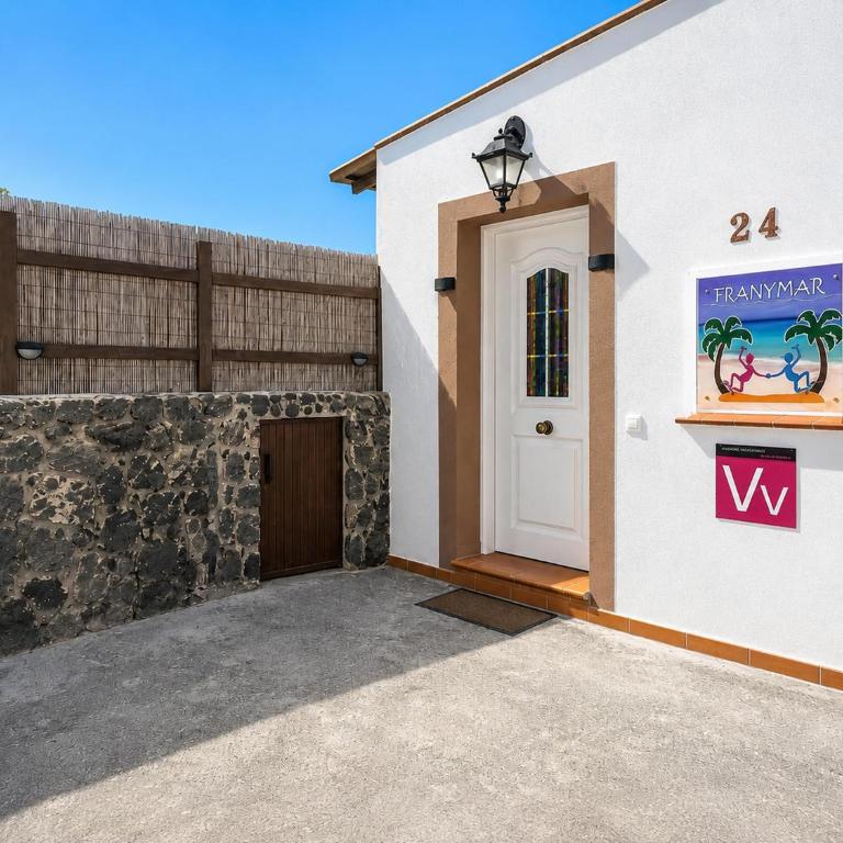 Holiday Home in Lajares for 5 - Ferienhaus mit 2 Schlafzimmern - 26