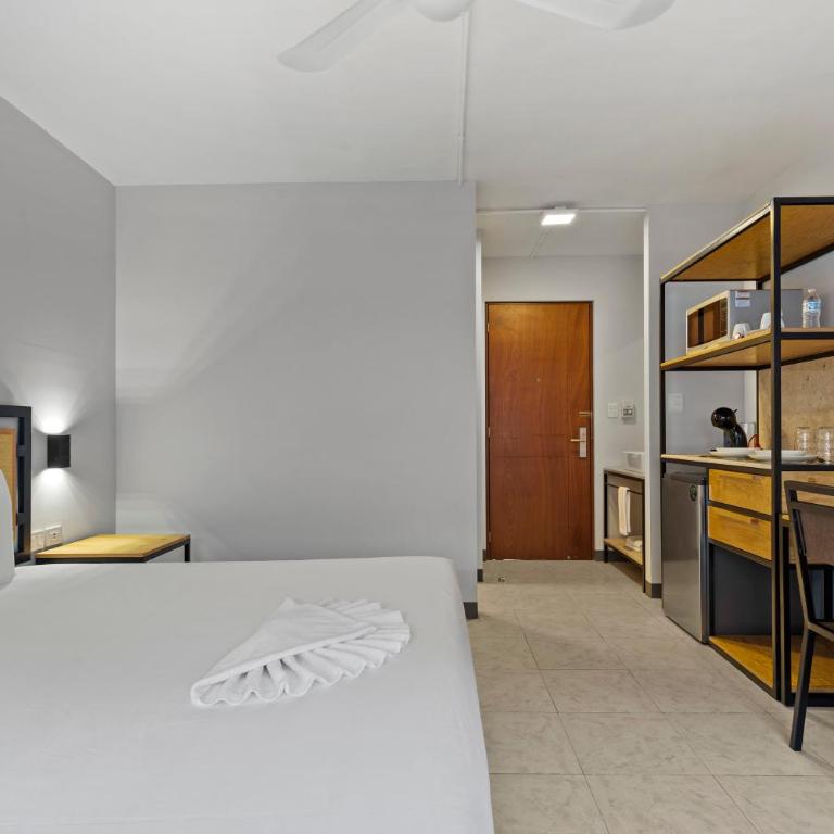 Suites Reforma by HomiRent - Suite with Terrace - 15