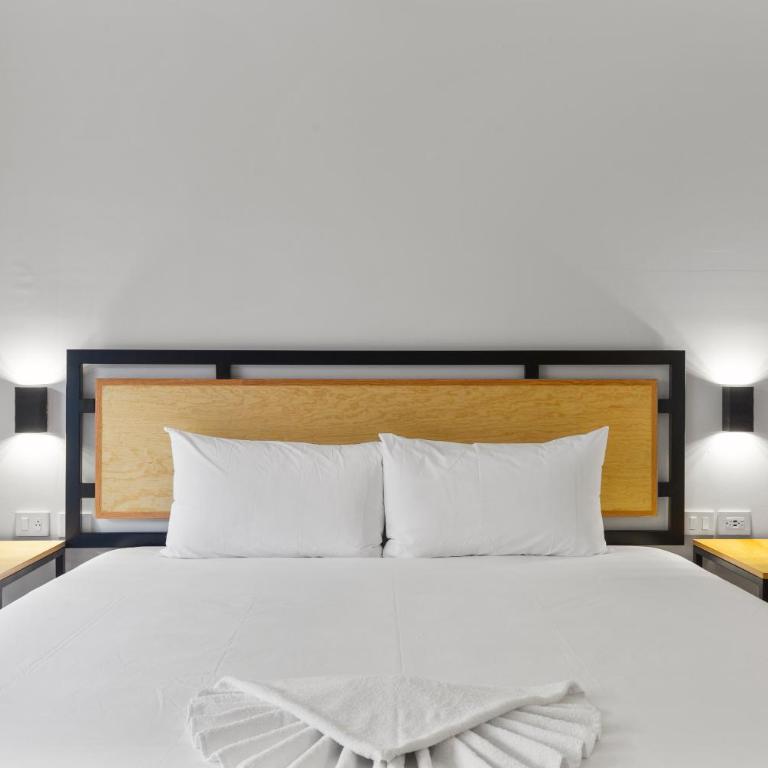 Suites Reforma by HomiRent - Suite with Terrace - 8