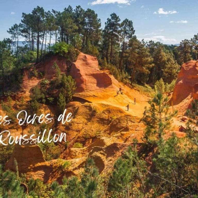 En Automne- Visitez la Provence- Villa 3 chambres-6 personnes- jardin & piscine - Three-Bedroom House - 82