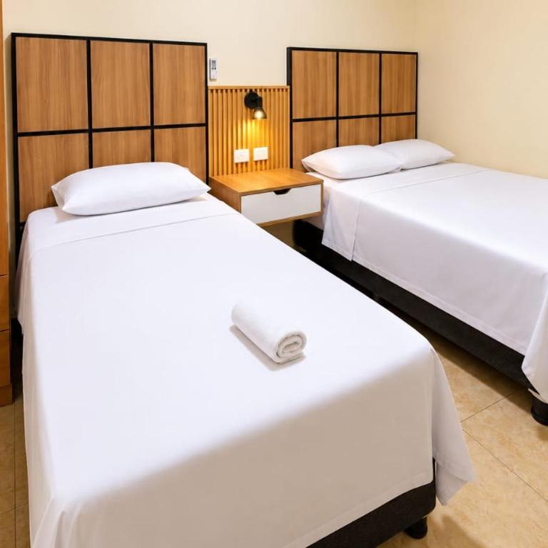 Hotel Sauce - Twin Room - 4