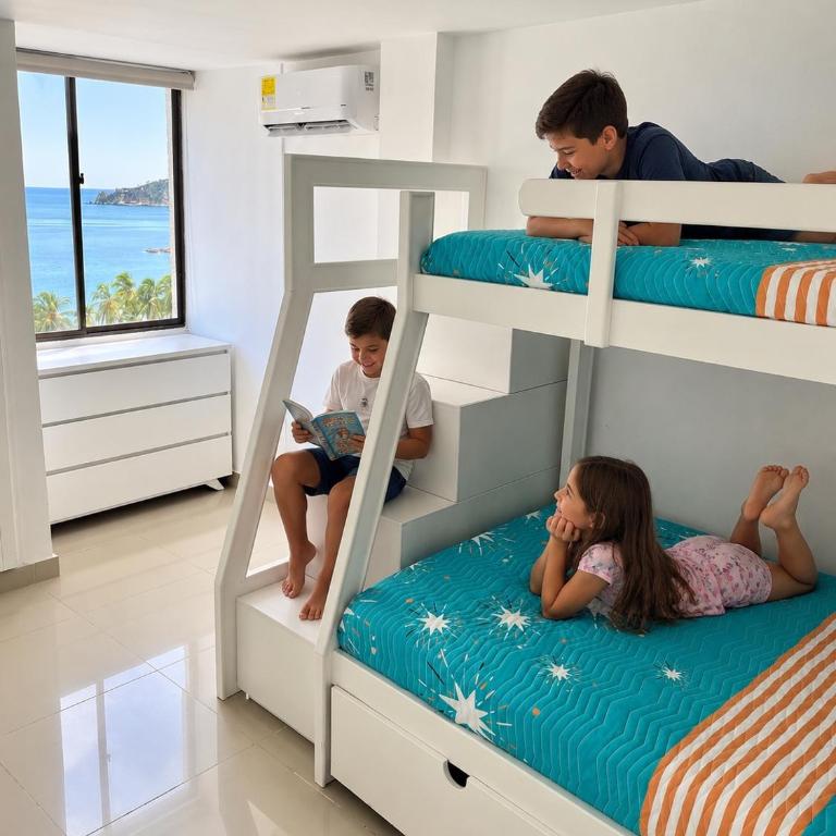 Apartamento en el Rodadero, Confortable y amplio, con vista al mar, a 80mt de la playa, DELAMAR Apartmet - Apartamento - 35