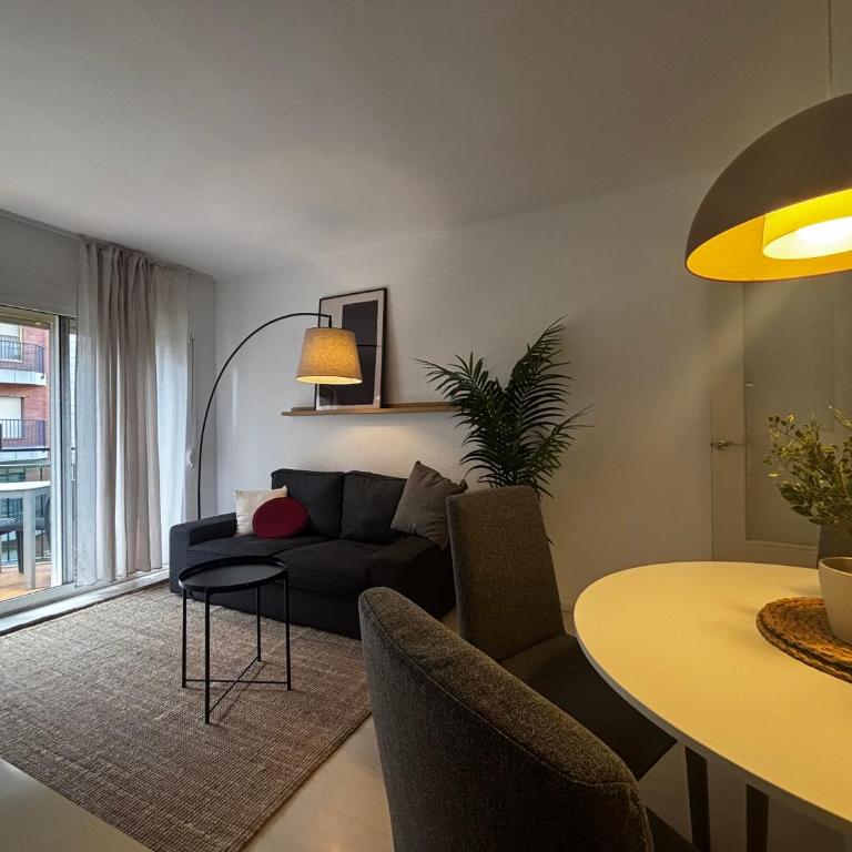 Stylish Apartment in Barcelona - Apartamento de 2 dormitorios - 2