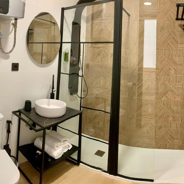 Ecopausa Beatas Studios - Studio Apartment Interior 2nd Floor - 5