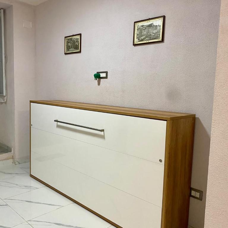 House of Fabio - tipico basso nel centro storico tra arte e storia - Two-Bedroom Apartment - 9