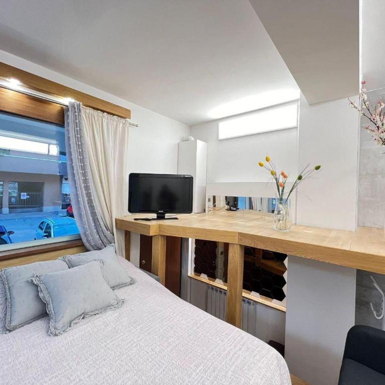 The Smart Apartment, free parking, easy for San Siro Stadium and RHO Fiera Milano, Bisceglie M1 Red Subway - Apartment mit 1 Schlafzimmer - 13