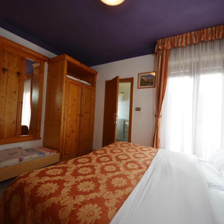Family Hotel Primavera - Camera Matrimoniale con Balcone - 4