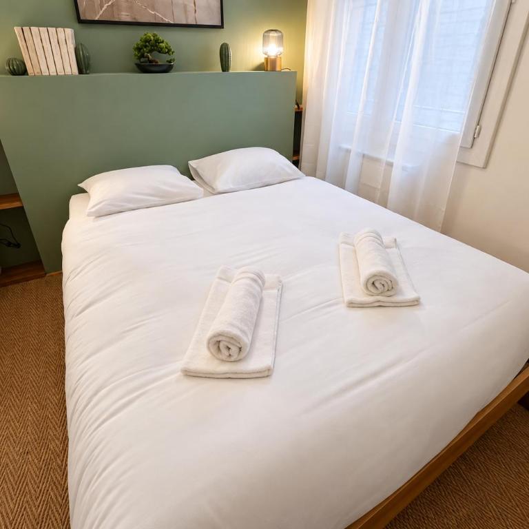 CLIM - 1 ch 1 sdb - proche tous commerces - Appartement 1 Chambre - 23