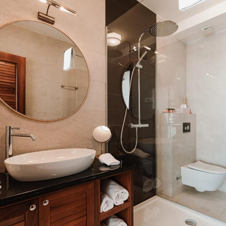 Cocoon with all comfort in Annecys center - Appartement - 33