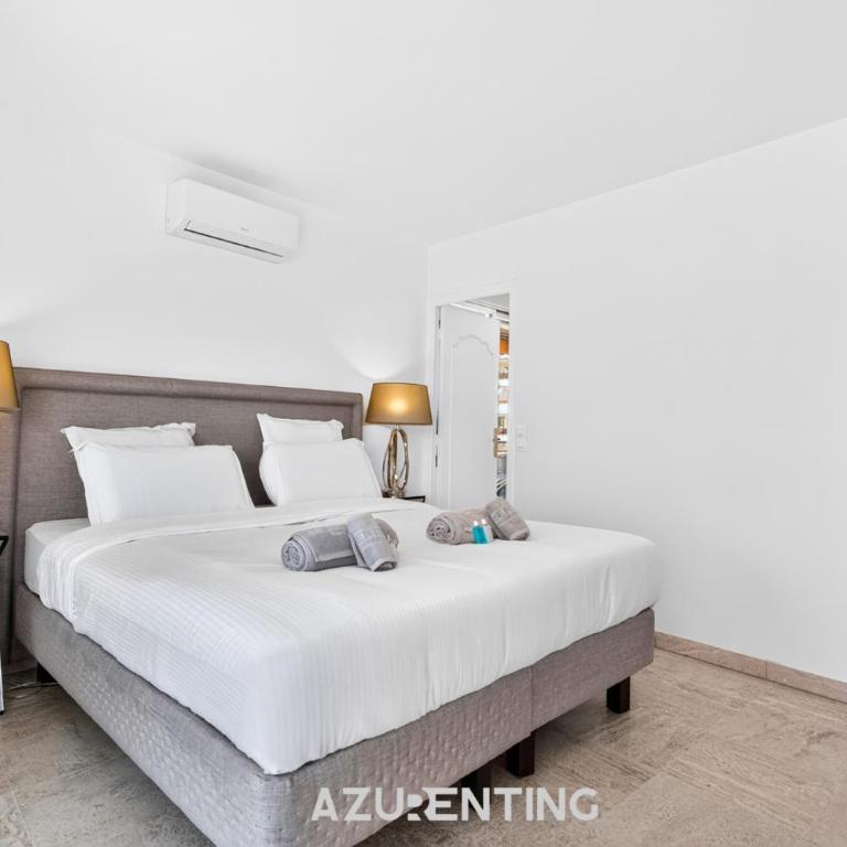 Azurenting - T3 Alexandre III - Aperçu Mer & Estérel - Appartement 2 Chambres avec Balcon et Vue sur la Mer - 2