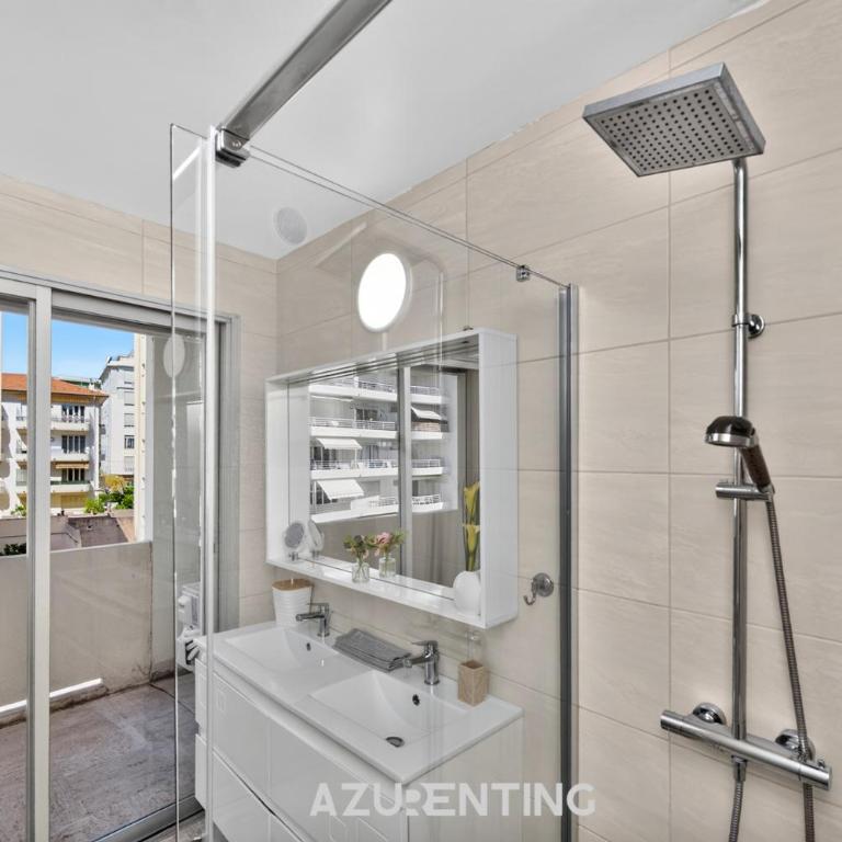 Azurenting - T3 Alexandre III - Aperçu Mer & Estérel - Appartement 2 Chambres avec Balcon et Vue sur la Mer - 25