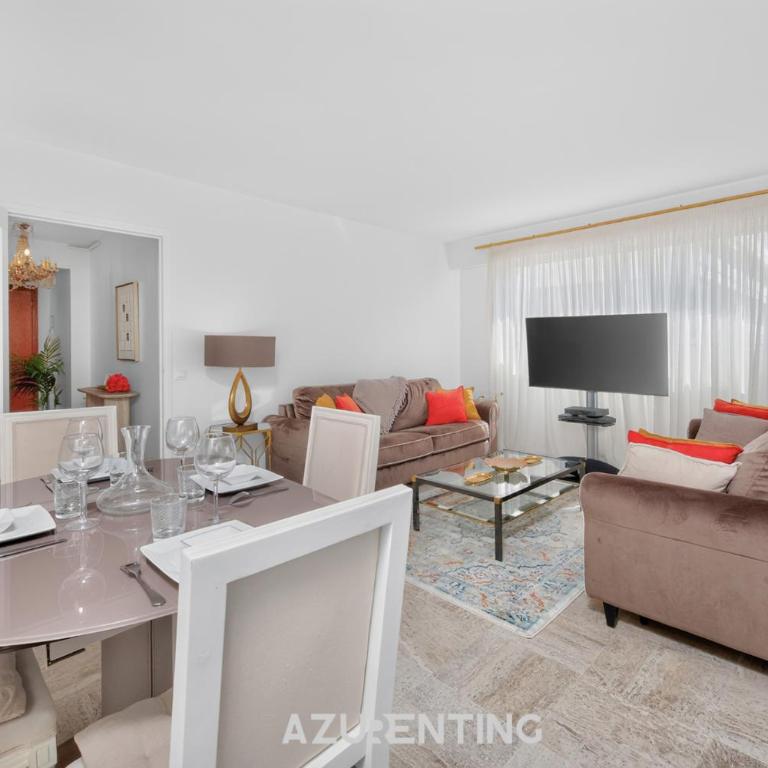 Azurenting - T3 Alexandre III - Aperçu Mer & Estérel - Appartement 2 Chambres avec Balcon et Vue sur la Mer - 26
