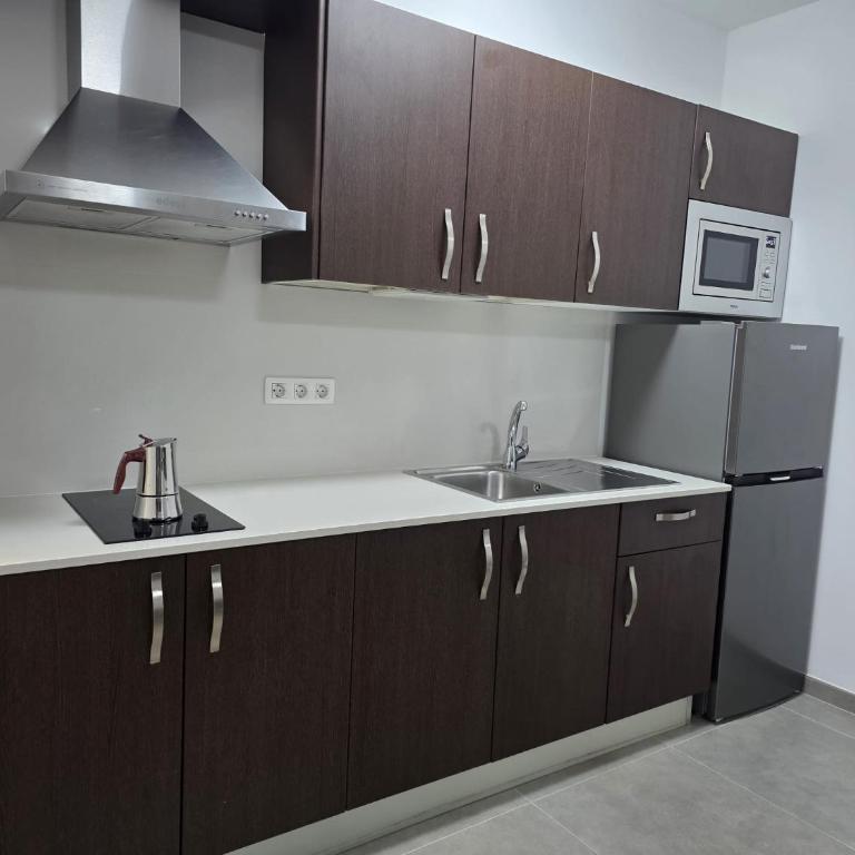 Apartamento de la Playa V - Two-Bedroom Apartment - 7
