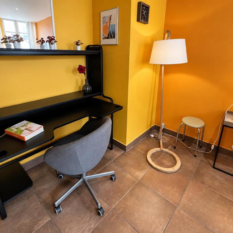 CLIM - 1 ch 1 sdb - Au coeur d'Avignon - One-Bedroom Apartment - 16