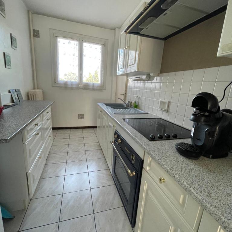 Appartement à 2km du circuit, proche tram, accès direct du circuit en tram en 5 mn - Apartment mit 2 Schlafzimmern - 11