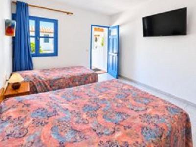 Le Mas de Mon Pere - Chambre Triple avec Salle de Bains - 3