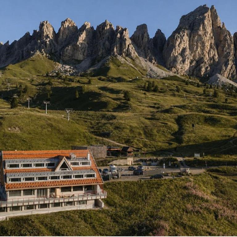 Hospiz Passo Gardena - Camera Matrimoniale con Vista Montagna - 5